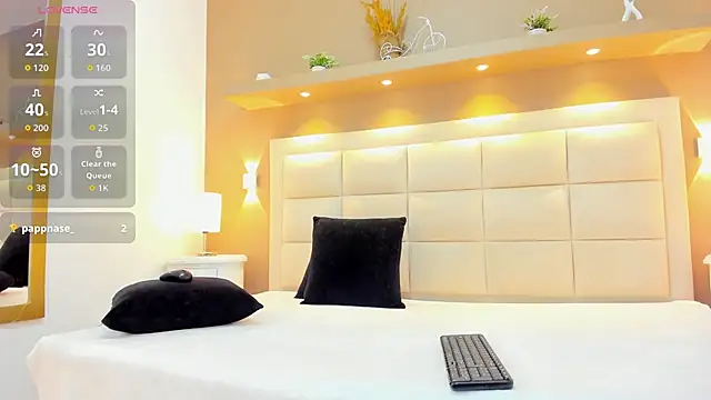 TracyDavis_'s cam snapshot