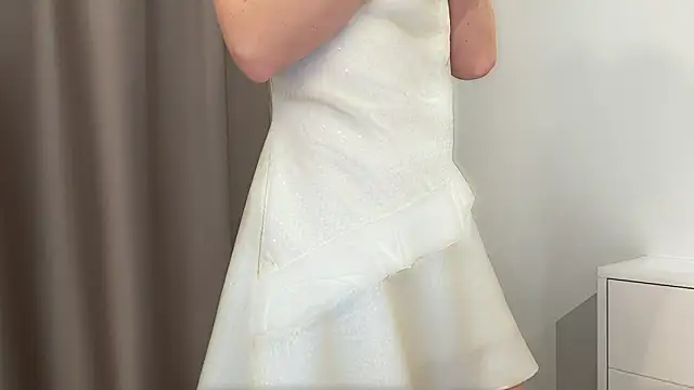 ShySchoolGirl's cam snapshot