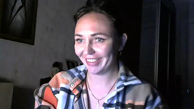 AngelinaLove28's cam snapshot