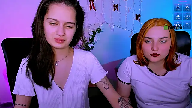 casey_meow_'s cam snapshot