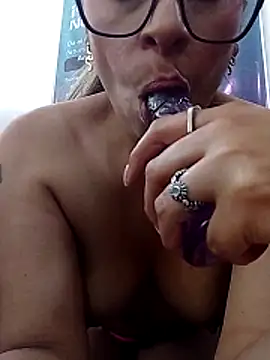 Katalina_S3xy's cam snapshot