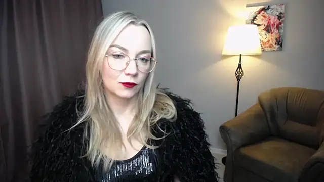 Ava_Elior's cam snapshot