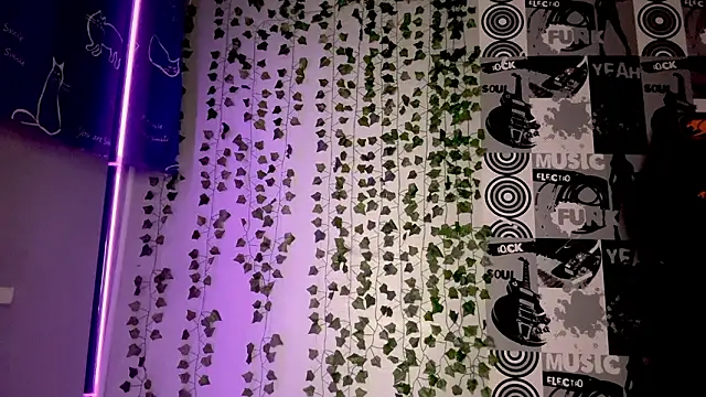 helgicuteness's cam snapshot