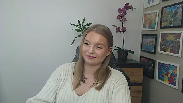 Mysteryerica's cam snapshot