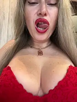 Kittenforyou's cam snapshot