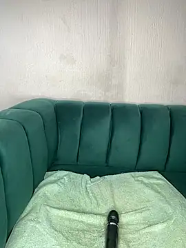 SmashingLucia's cam snapshot