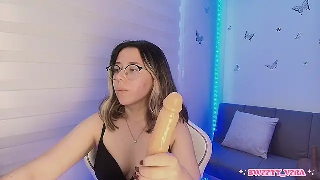 sweettvera's cam snapshot