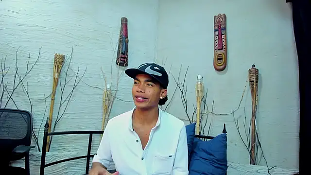 AlanCutee live sex cam