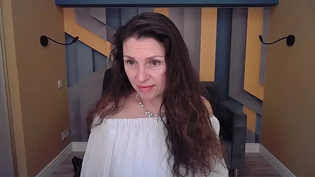 EllaLong's cam snapshot