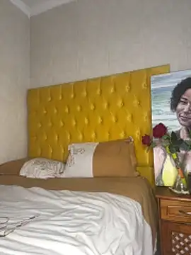 sexyBoobies98's cam snapshot