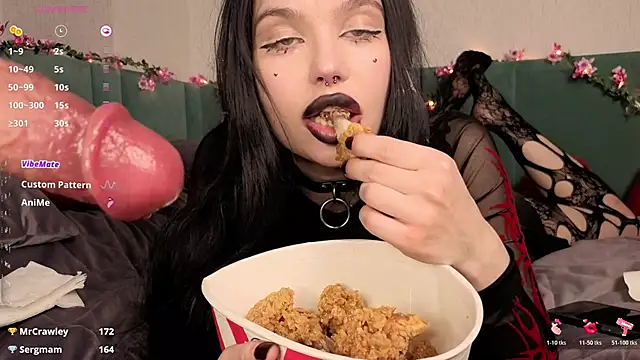 PrettyLilie's cam snapshot