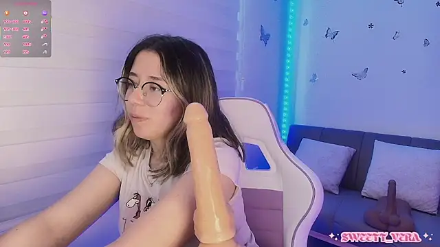 sweettvera's cam snapshot