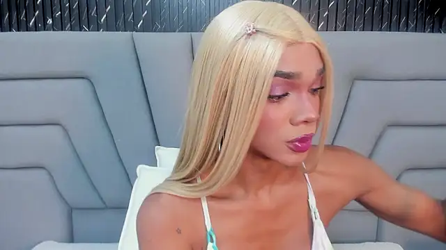 NaomiSteward live sex cam