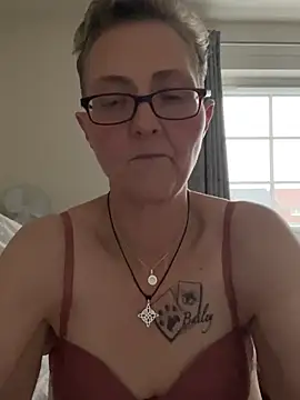 Curvy-Jinx's cam snapshot