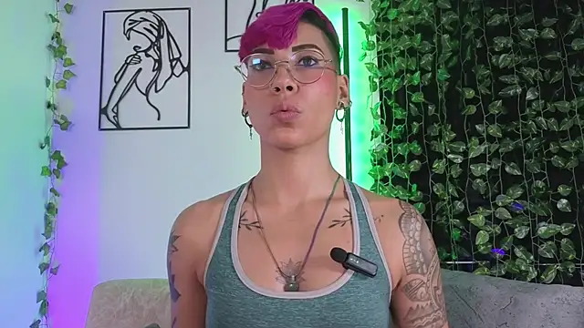 MiaMorgan_'s cam snapshot