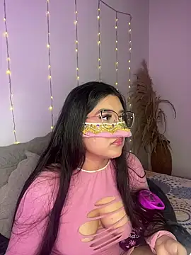 Maisa_issa's cam snapshot