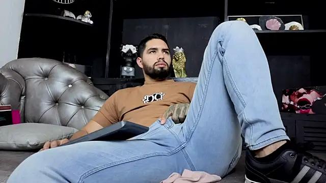 matteosantos live sex cam