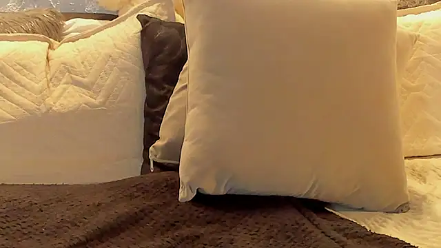 joselin_rouse's cam snapshot