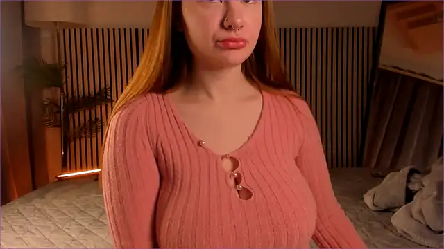 SonyaBabyn live sex cam