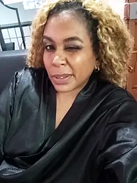 ELLA_KELLY's cam snapshot