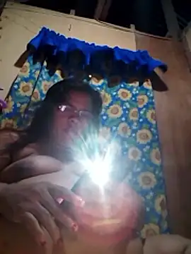 Huge_mama69's cam snapshot