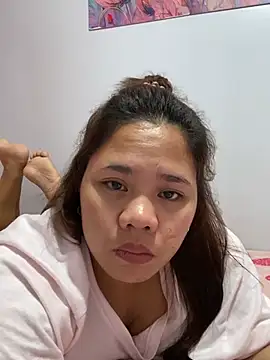 _BellaHotty_'s cam snapshot