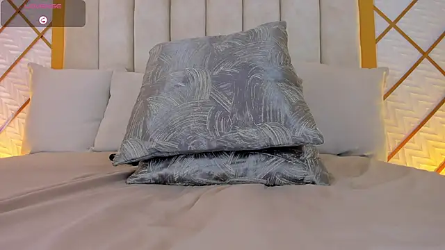 cocoamore live sex cam