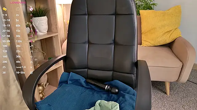 Chloe_princesss live sex cam