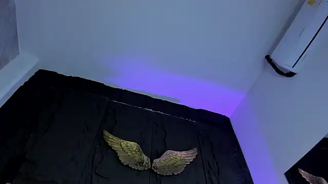 Rose_Blossom's cam snapshot