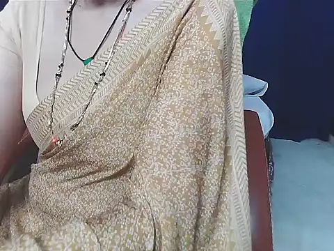 sunitha-3's cam snapshot