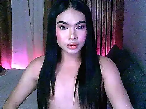 SluttyZowi live sex cam