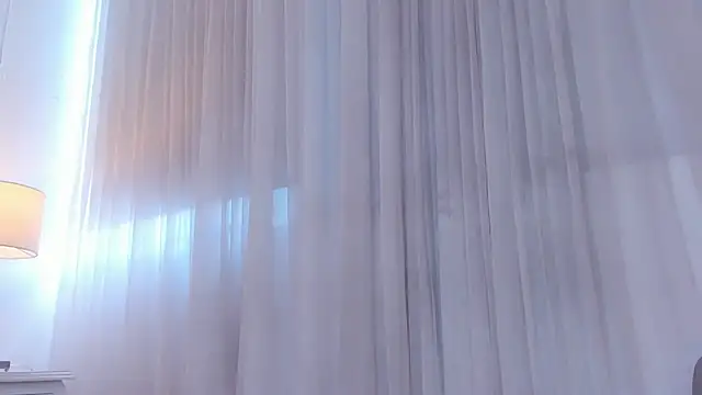 Emma_Torres__'s cam snapshot