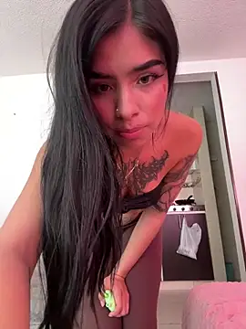 nicky_angelyc's cam snapshot