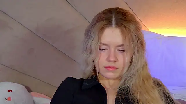 MilanaBalmain live sex cam