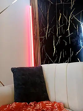 Mila_Vellrose_pm2's cam snapshot