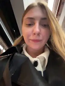 Sunny___Bunny's cam snapshot