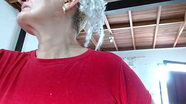 bety-cum2's cam snapshot