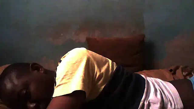 little__joy's cam snapshot