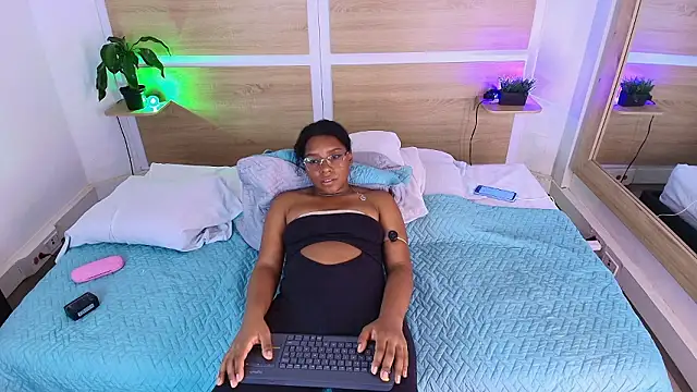 ValeryCortezm's cam snapshot