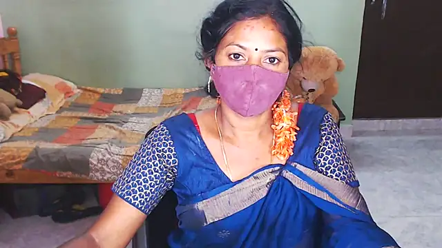 HotGulabi's cam snapshot