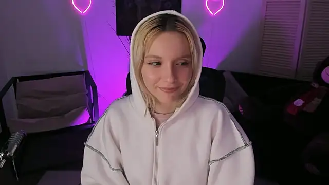 AuroraWrenfield's cam snapshot