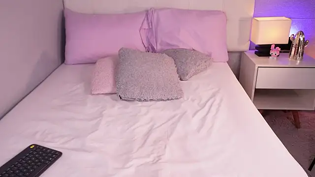 mia_gabbaai's cam snapshot