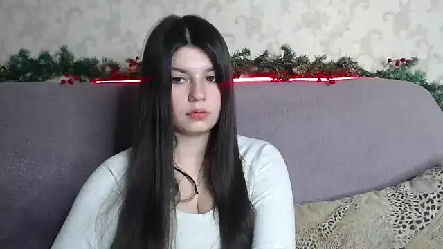 KisaModel's cam snapshot