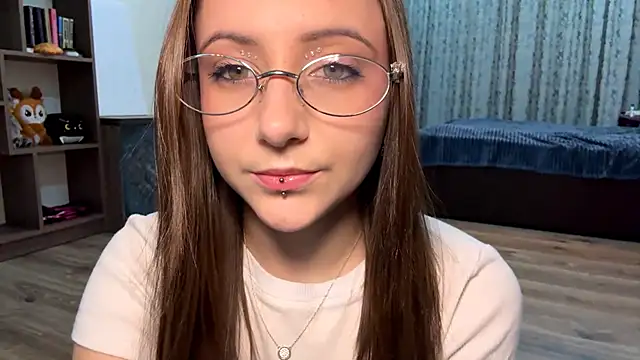 LioraVanta's cam snapshot