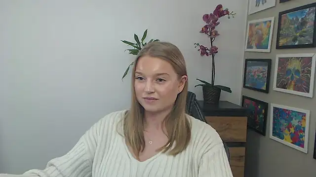 Mysteryerica's cam snapshot