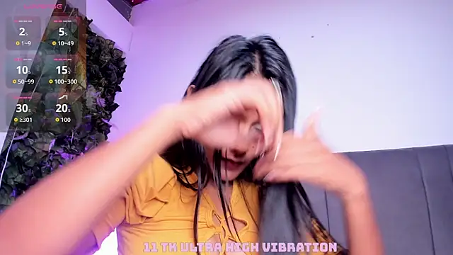 Fernanda_liie_'s cam snapshot