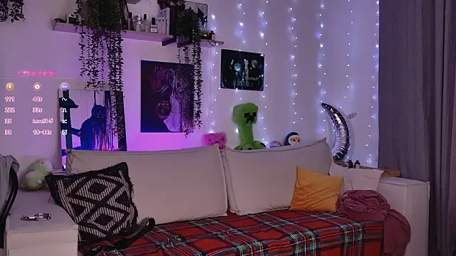 Lollyshy's cam snapshot