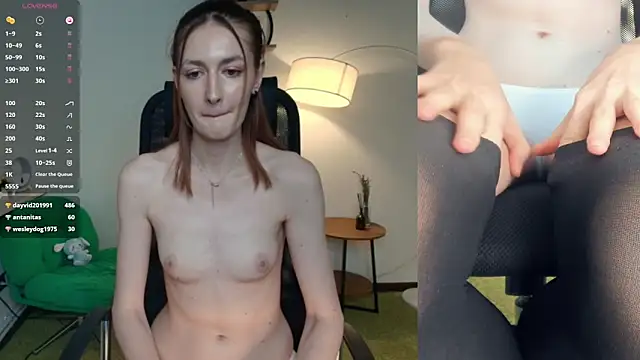 EasterBlink's cam snapshot