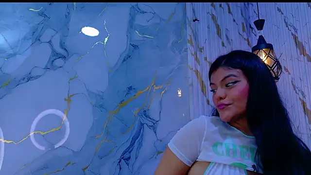 NIKIBUNNY's cam snapshot