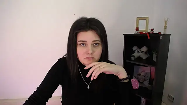 Katrin_kiss_'s cam snapshot